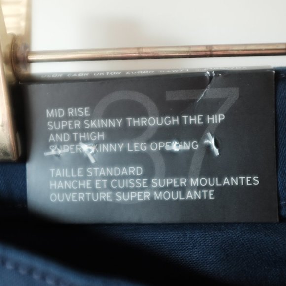 Blue Gap Leggings Pants - Picture 2 of 4